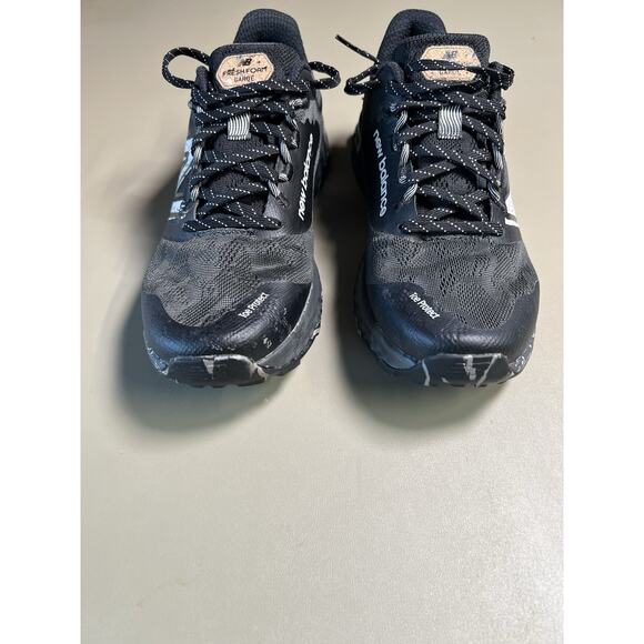 New Balance Women's 9 Fresh Foam Garoe Trail Running Shoe Black Blacktop Seasalt - Picture 3 of 11